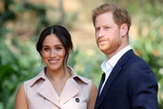 Meghan e Harry renunciaram os cargos no alto escalão da família real