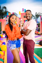 Até março, o cantor poderá ser visto nas tardes de sábado, da TV Globo, ao lado da cantora Ludmilla, no programa Só Toca Top