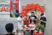 Eles também vão cobrar uma posição da PGR em relação ao assassinato do petista por um policial bolsonarista