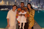 Neymar Jr. com Bruna Biancardi e os filhos Davi Lucca e Mavie