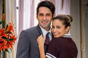O casal Agnaldo (João Baldasserini) e Sandra Helena (Nanda Costa) em Pega Pega