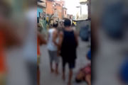 Moradores se revoltaram com violência na comunidade 