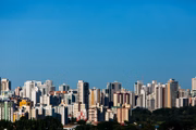 A altura dos edifícios vai depender de uma série de fatores, entre eles, a densidade da cidade e o tipo de destinação do empreendimento