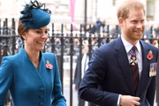 Após o casamento de Harry e Meghan, Kate teria se desculpado com a concunhada e enviado flores e um bilhete escrito à mão