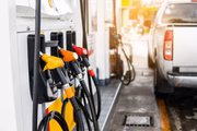 Assim como na Venezuela, o preço da gasolina na Líbia também é um dos mais baixos do mundo. No país localizado no continente africano, o litro do combustível chega a US$ 0,032