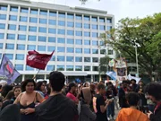 Alunos fizeram protesto durante as reuniões de negociação entre reitoria e alunos grevistas