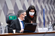 Alessandro Vieira e Simone Tebet tem interesse em disputar as eleições para presidente este ano