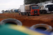 São liberados somente serviços de saúde 
