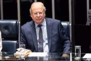 José Dirceu foi ministo-chefe da Casa Civil de Lula no 1º governo do petista