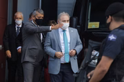 São Paulo – Ministro da Saúde, Marcelo Queiroga, em visita ao Centro de Distribuição de Insumos Estratégicos de Saúde, em Guarulhos (SP)