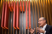 A aliança entre os políticos é estratégica. Ter Alckmin como vice pode atrair setores do mercado e do empresariado que resistem ao nome de Lula como candidato à Presidência da República