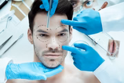 O tratamento com botox é um dos mais procurados do mundo para rejuvenescer o rosto 