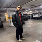 Ele se assumiu gay nas redes sociais