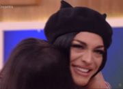 As duas comemoram hoje 24 anos