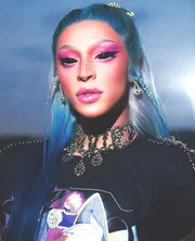 ET drag queen