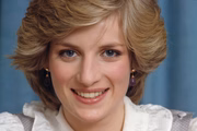 Princesa Diana morreu em 1997. Ela continua a ditar tendências 