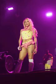 Pabllo Vittar se apresentou no Festival Zepelim, em Fortaleza