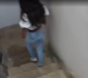 Menina estava trancada em casa