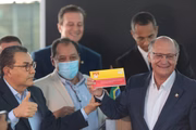 Alckmin acabou saindo do PSDB e foi para o PSB para ser vice na chapa de Lula