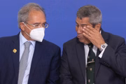 O ministro da Economia, Paulo Guedes, e Braga Netto