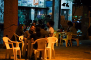 Movimento em bares do DF após 23h