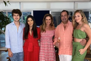 Gilberto, Maria Victória, Claudia, Márcio e Maria Valentina Salomão