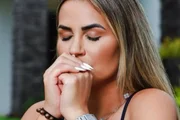 Deolane Bezerra
