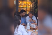 Nunes e Tarcísio em uma padaria no Mercadão de Pinheiros