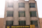 No local funciona uma igreja