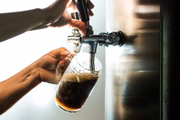 130 pessoas morreram no DF em decorrência do alcoolismo em 2024