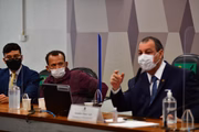 Motoboy Ivanildo Gonçalves, da VTCLog, na CPI da Covid-19