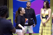 Uma das mais fortes polêmicas envolvendo o nome da sertaneja foi a informação de que ela lançaria músicas enquanto estivesse no reality, inclusive uma parceria com Marilia Mendonça, que morreu no fim de 2021 Uma das mais fortes polêmicas envolvendo o nome da sertaneja foi a informação de que ela lançaria músicas enquanto estivesse no reality, inclusive uma parceria com Marilia Mendonça, que morreu no fim de 2021