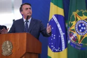 O presidente Jair Bolsonaro (sem partido) discursa durante evento, no Palácio do Planalto