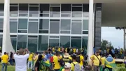 Bolsonaristas entram no Supremo Tribunal Federal 