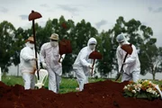 Goiás atingiu 15 mil mortes por Covid-19 nesta sexta-feira (30/4)