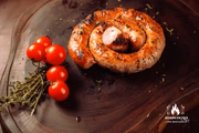 Linguiça artesanal recheada com bacon e queijo coalho