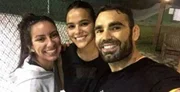 E Bruna Marquezine. Nesta foto, a ex-assessora ainda aparece ao lado de Chico Salgado, personal trainer renomado que atende diversas celebridades ainda hoje