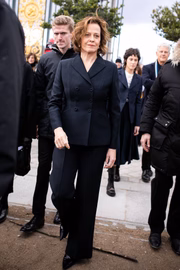 Sigourney Weaver 