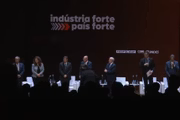 Encerramento do evento com Lula foi nesta quinta-feira (25)5