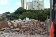 SP: edificação desaba e deixa homem com fratura exposta na zona norte