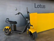 A construtora entregará uma moto e uma bicicleta elétricas para uso comum do condomínio