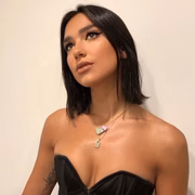 Cantora Dua Lipa