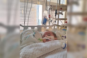 A pequena tem apenas quatro meses