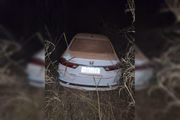 Policial ajudou ocupantes do carro a saírem do automóvel