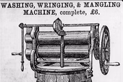 Em 1888, Ellen Eglin criou uma máquina para espremer roupas. Funciona como uma máquina para fazer macarrão. Ellen era negra e um homem pagou cerca de 18 dólares pela sua invenção. Ele afirmou que tinha inventado a peça e ganhou muito dinheiro com ela — a máquina ainda é usada até hoje. 
