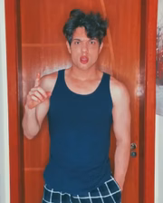 O rapaz decidiu abrir uma conta no OnlyFans