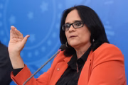 Ministra Damares Alves