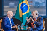 Encontro com o ex-primeiro-ministro do Reino Unido Gordon Brown