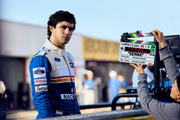 O ator Gabriel Leone explicou que mergulhou na história de Ayrton Senna