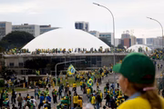 Atos antidemocráticos em 8 de janeiro